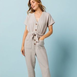 NWT Tilly’s Gray Jumpsuit